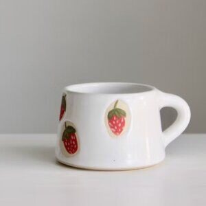 Whimsy by Wyeth Fruit Mug Strawberry